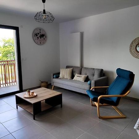 Location De Vacances A Andernos - Appartement 2 Chambres Dans Residence Neuve Zewnętrze zdjęcie